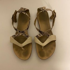 Guess Sandals
